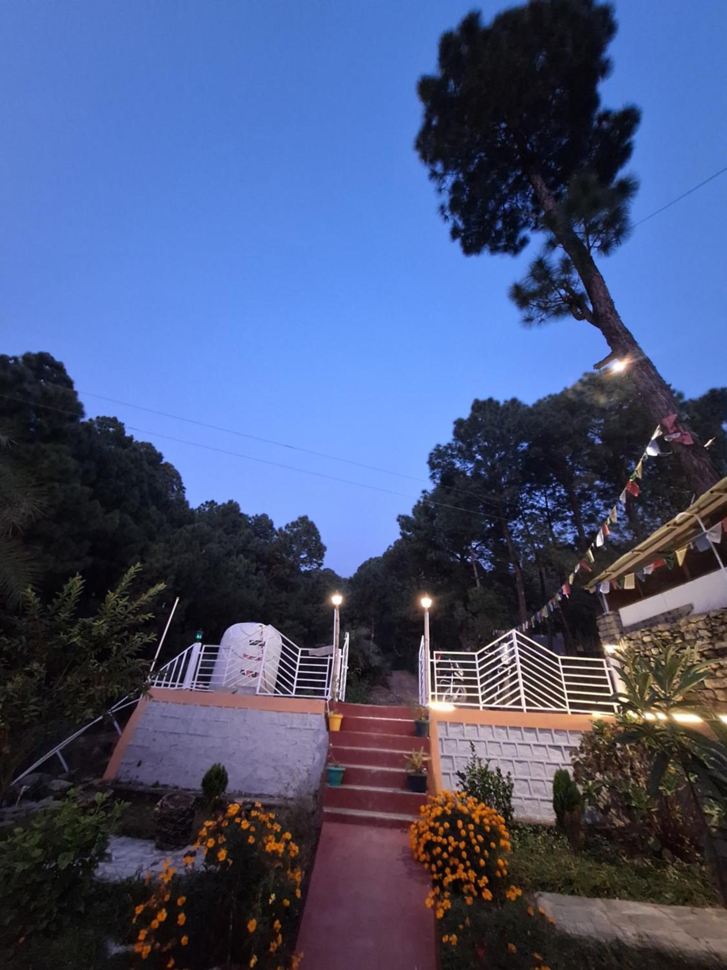 Tathastu Bir -Homestay ,Dorm,Hostel Zewnętrze zdjęcie